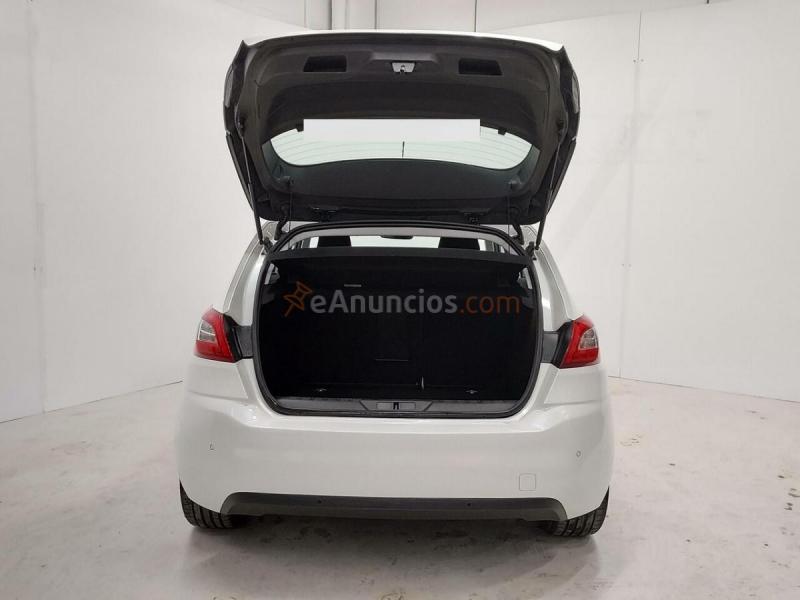 Peugeot 308  5p  1.6 BlueHDi 88KW (120CV) Allure