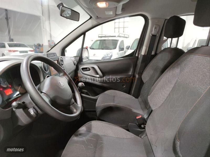 Peugeot Partner  de 2017 con 226.000 Km por 10.900 EUR. en Lugo