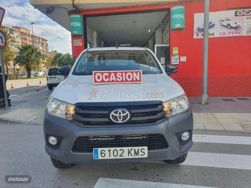 Toyota Hilux 2.4 D4D Cabina Extra GX de 2018 con 30.284 Km por 29.500 EUR. en Malaga