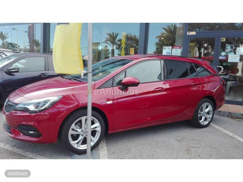 Opel Astra 1.2T SHT 96kW 130CV GS Line ST de 2020 con 7.950 Km por 18.300 EUR. en Alicante