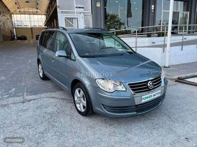 Volkswagen Touran 2.0 TDI 140 Highline de 2008 con 178.000 Km por 8.500 EUR. en Malaga