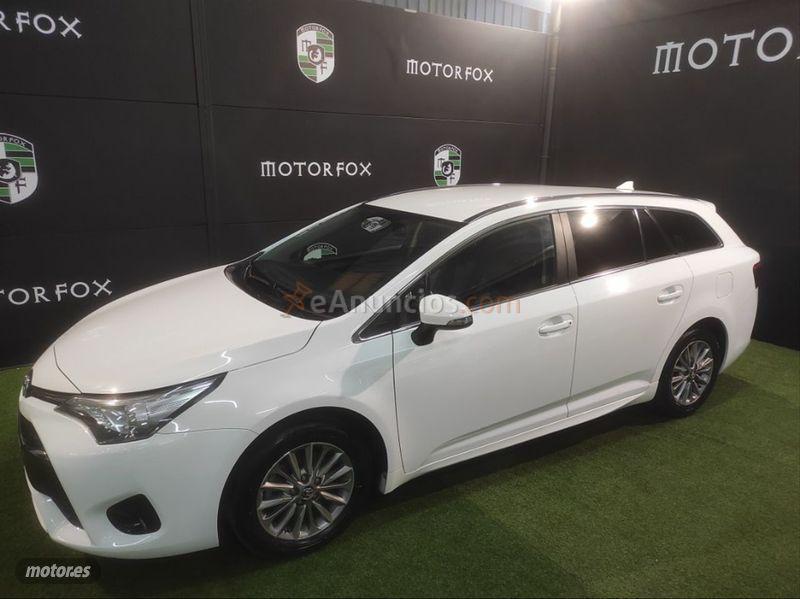 Toyota Avensis 1.6 115D ADVANCE TS de 2016 con 199.000 Km por 9.500 EUR. en Asturias