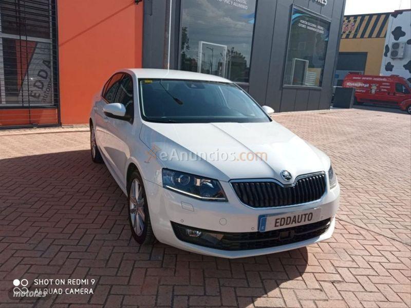 Skoda Octavia Combi 1.6 TDI 81KW 110cv Like de 2016 con 57.000 Km por 16.500 EUR. en Granada