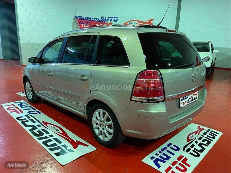 Opel Zafira Cosmo 1.9 CDTi 16v de 2007 con 165.000 Km por 5.999 EUR. en Cordoba