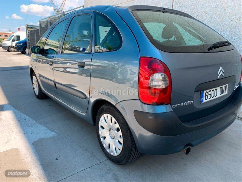 Citroen Xsara Picasso 2.0 HDI SX de 2005 con 180.000 Km por 2.280 EUR. en Madrid