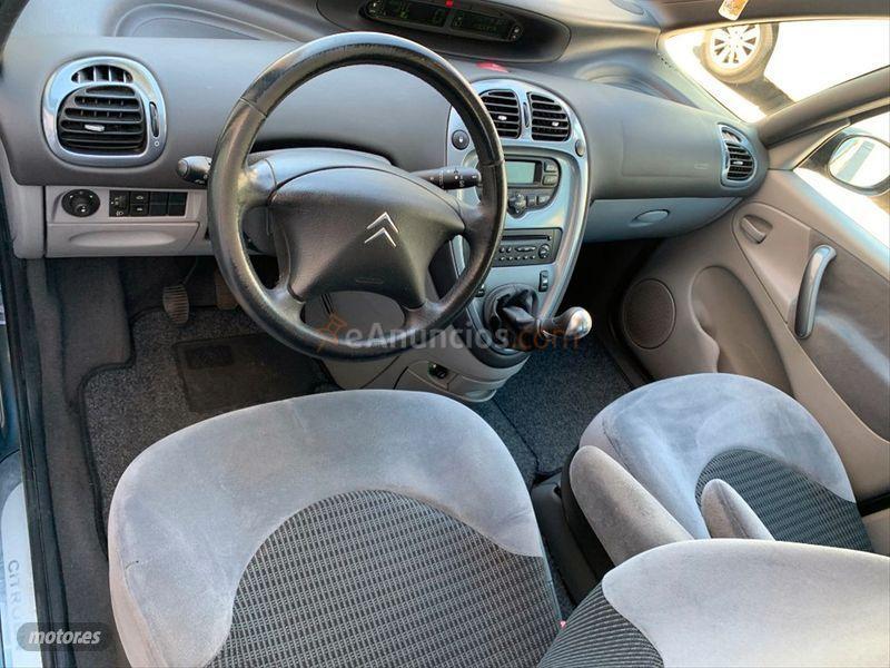 Citroen Xsara Picasso 2.0 HDI SX de 2005 con 180.000 Km por 2.280 EUR. en Madrid