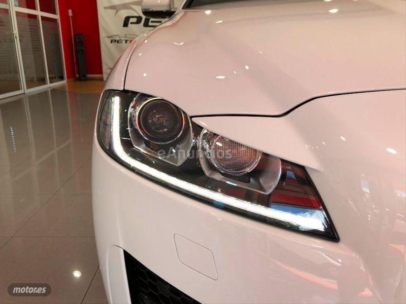 Jaguar XF 2.0D 132kW RSport Auto Sportbrake de 2017 con 70.000 Km por 31.990 EUR. en Pontevedra