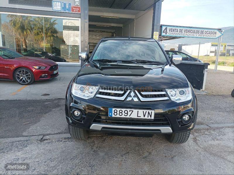 Mitsubishi L 200 DC 250 DID MPro de 2015 con 120.000 Km por 19.800 EUR. en Jaen