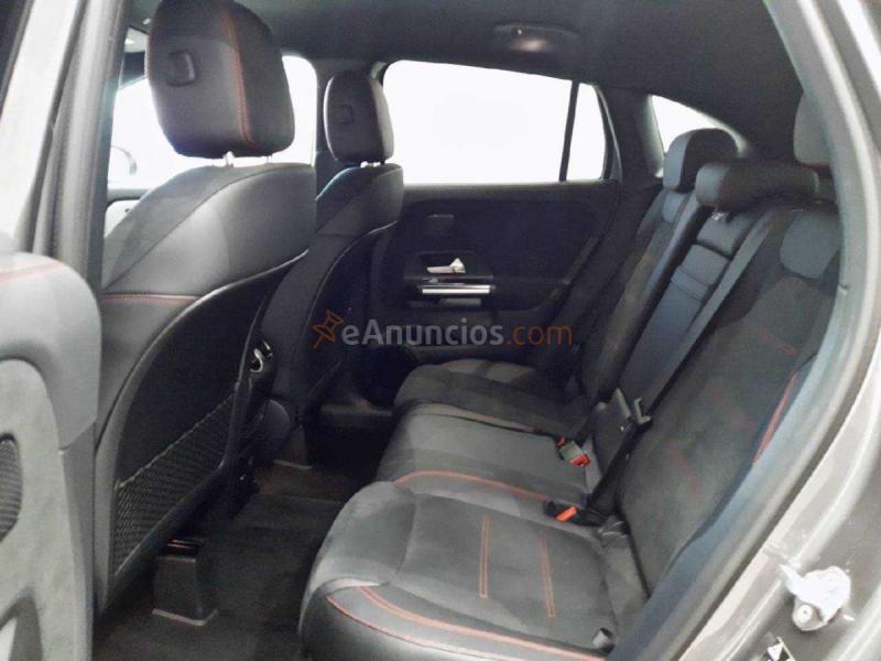 MERCEDES-BENZ GLA  50 e -