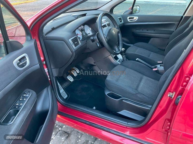 Peugeot 307 SW 2.0 HDi 136 Pack de 2006 con 330.000 Km por 2.500 EUR. en Navarra
