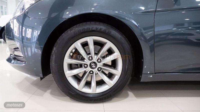 Hyundai i40 CW 1.7 CRDi 115cv BlueDrive Klass de 2016 con 147.284 Km por 10.300 EUR. en Madrid