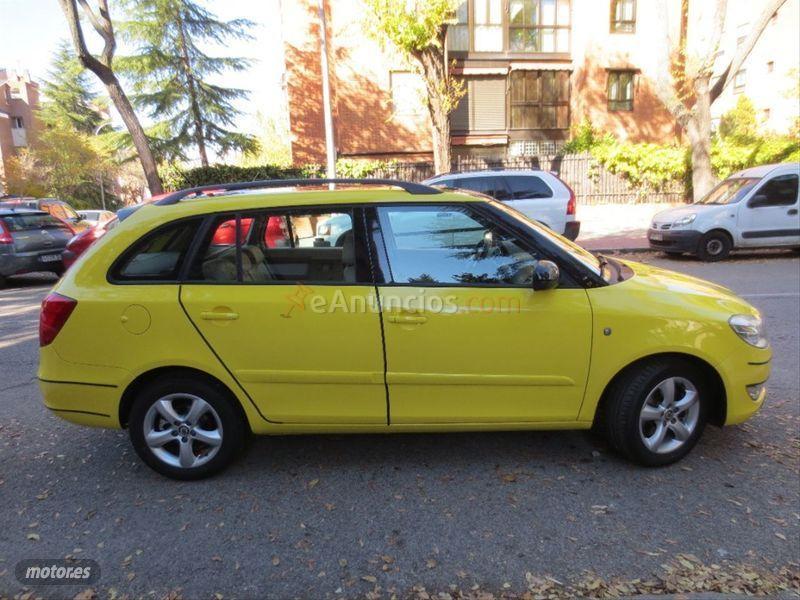 Skoda Fabia Combi 1.2 TSI 105v Elegance de 2011 con 90.000 Km por 5.900 EUR. en Madrid