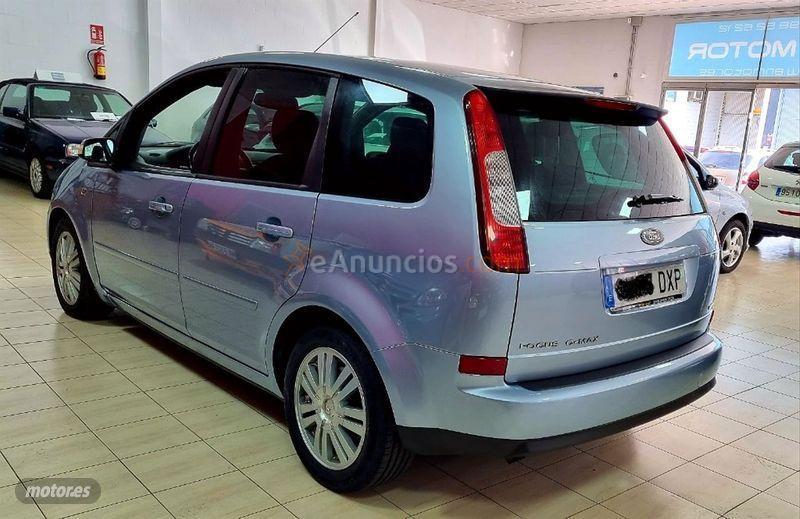 Ford Focus C-Max 1.8 TDCi Ghia de 2006 con 197.000 Km por 4.450 EUR. en Malaga