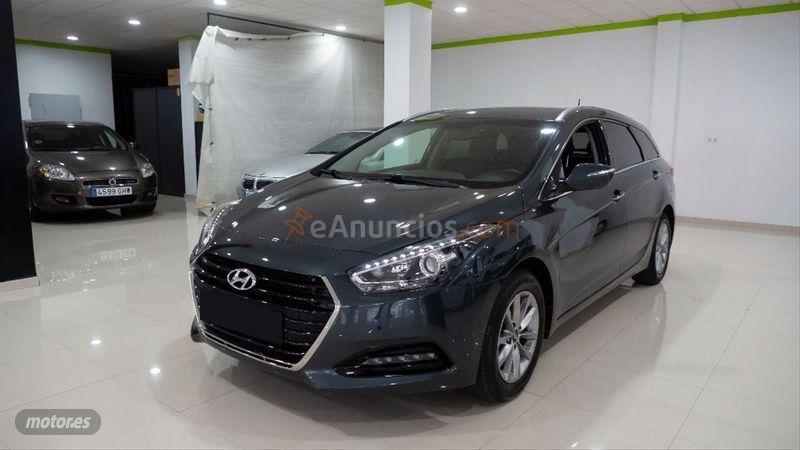 Hyundai i40 CW 1.7 CRDi 115cv BlueDrive Klass de 2016 con 147.284 Km por 10.300 EUR. en Sevilla