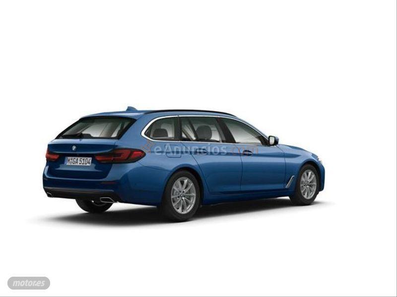 BMW Serie 5 530dA xDrive Touring de 2021 con 9.813 Km por 56.200 EUR. en Zaragoza