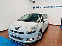 Peugeot 5008 Active 2.0 HDI 150 FAP de 2013 con 195.000 Km por 7.999 EUR. en Madrid