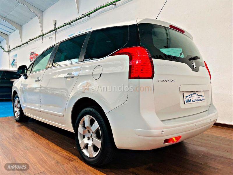 Peugeot 5008 Active 2.0 HDI 150 FAP de 2013 con 195.000 Km por 7.999 EUR. en Madrid