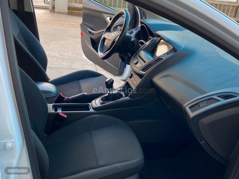 Ford Focus 1.0 Ecoboost ASS 92kW Business Sportb. de 2017 con 132.000 Km por 11.500 EUR. en Valladolid