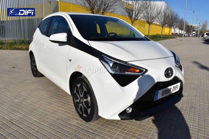 Toyota Aygo 1.0 70 xplay 