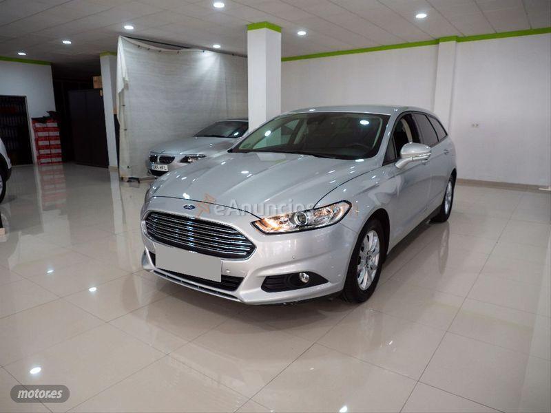Ford Mondeo 2.0 TDCi 150CV Business SportBreak de 2016 con 142.462 Km por 12.300 EUR. en Sevilla