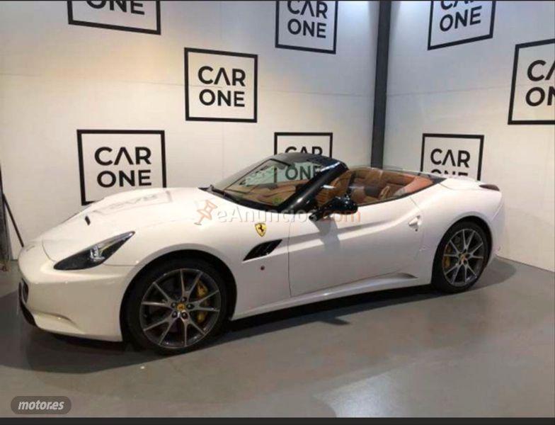 Ferrari California 22 plazas de 2014 con 14.000 Km por 104.999 EUR. en Madrid