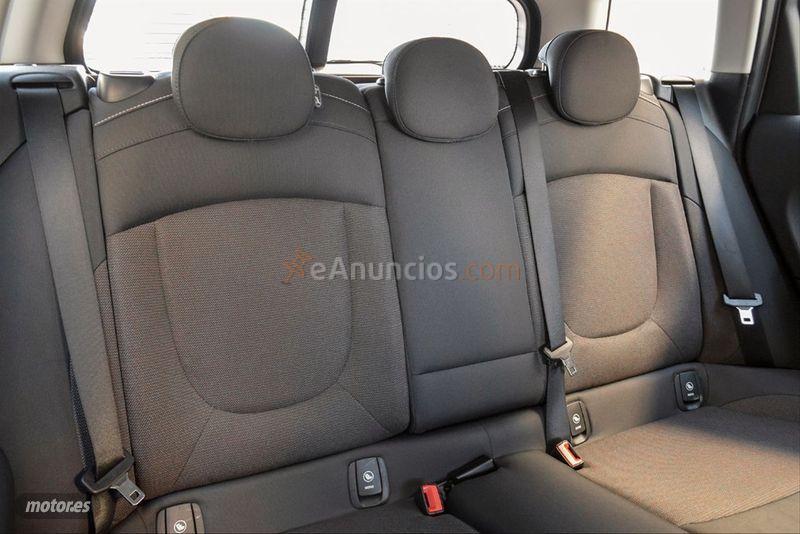 Mini Clubman COOPER de 2017 con 81.300 Km por 20.900 EUR. en Madrid