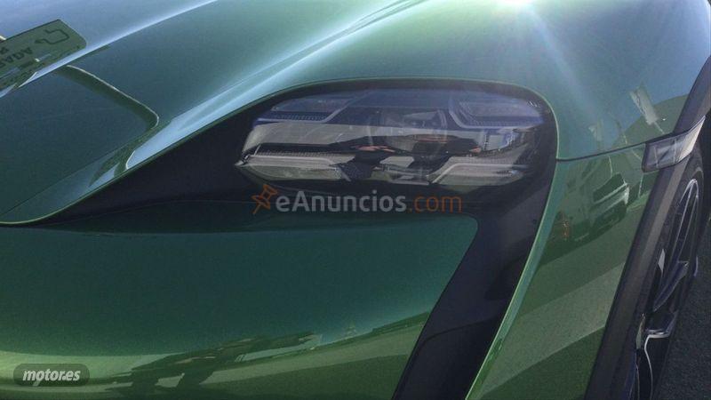 Porsche Taycan 4 Cross Turismo de 2021 con 3.500 Km por 124.400 EUR. en Alicante