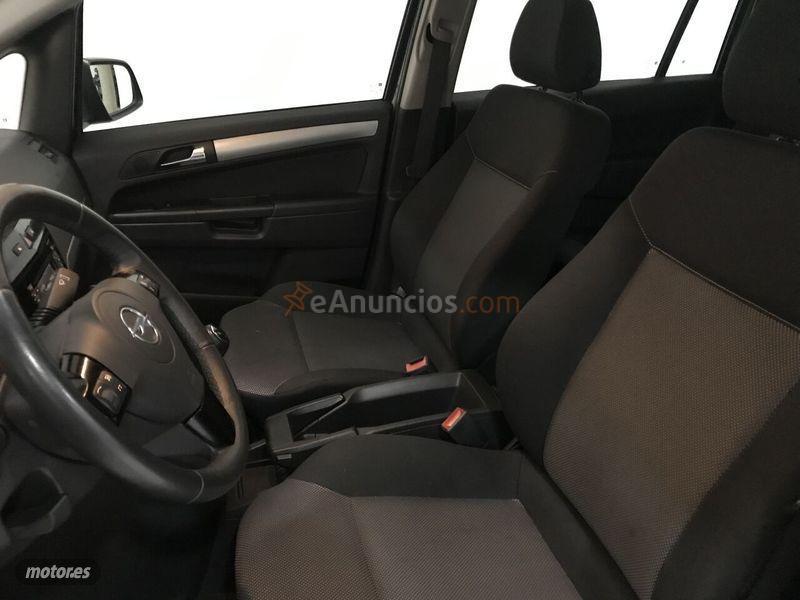 Opel Zafira 1.8 16v 140 CV Family de 2013 con 53.455 Km por 10.500 EUR. en Barcelona