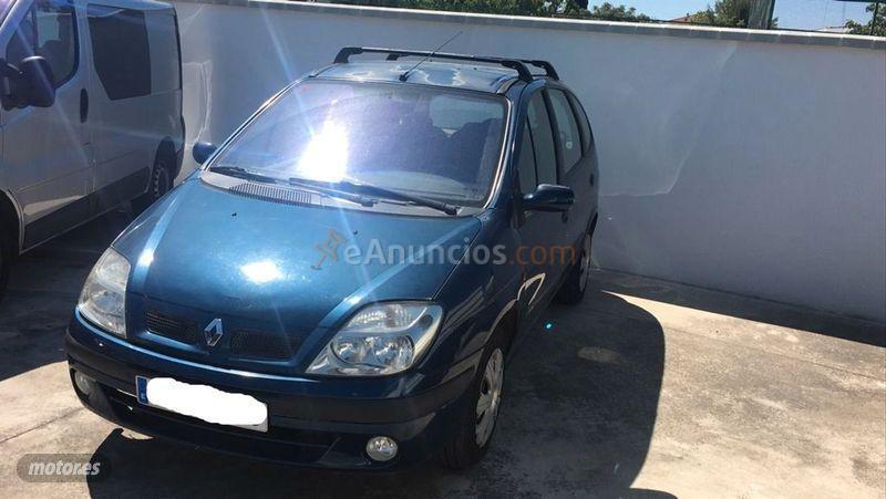 Renault Megane SCENIC AUTHENTIQUE 1.9DTI de 2001 con 270.000 Km por 2.500 EUR. en Granada