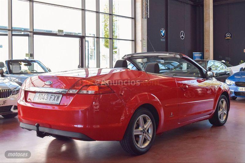 Ford Focus 1.6 CC Trend de 2007 con 148.100 Km por 5.900 EUR. en Madrid