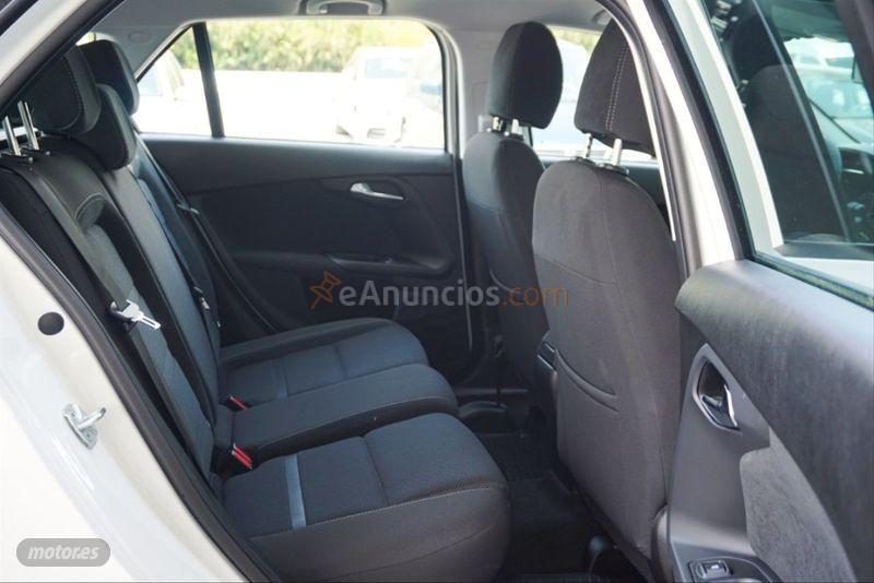 Fiat Tipo 1.3 Lounge 70kW 95CV diesel Mjet. SW de 2018 con 68.000 Km por 12.200 EUR. en Malaga