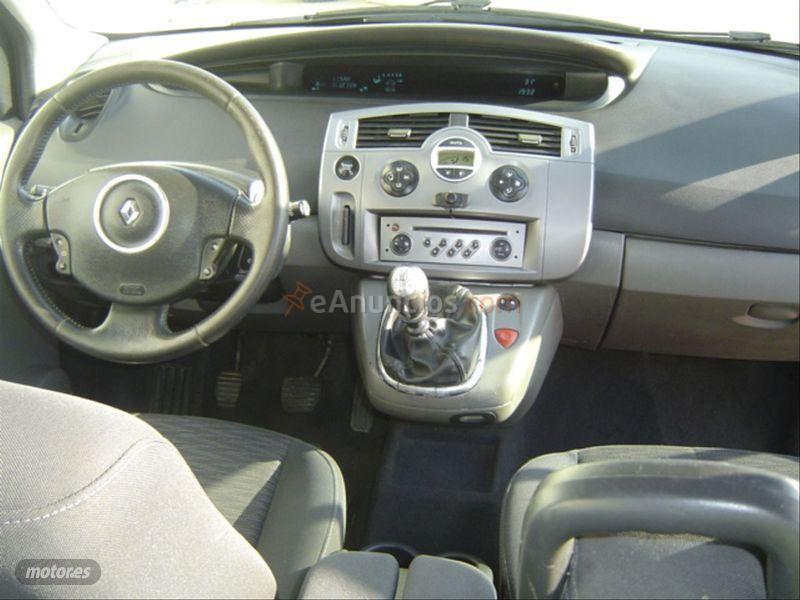 Renault Grand Scenic Emotion 7 plazas 1.5dCi105 EU4 de 2008 con 220.000 Km por 3.700 EUR. en Badajoz