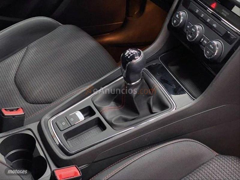 Seat Leon ST 1.5 EcoTSI 110kW 150CV SS FR de 2019 con 25.660 Km por 23.850 EUR. en Barcelona