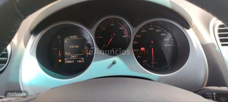 Seat Altea Freetrack 1.6 TDI 105cv 2WD de 2012 con 238.000 Km por 6.400 EUR. en Navarra