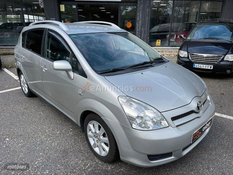 Toyota Corolla Verso 2.0 D4D Sol de 2005 con 269.759 Km por 4.900 EUR. en Lugo