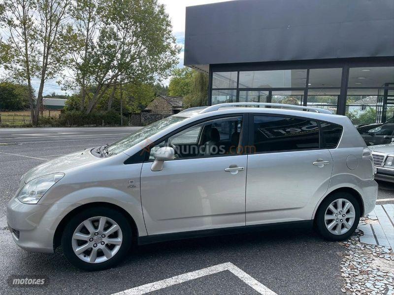 Toyota Corolla Verso 2.0 D4D Sol de 2005 con 269.759 Km por 4.900 EUR. en Lugo