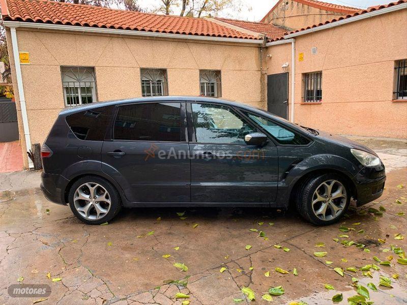 Ford S-Max 2.0 TDCi 130cv Titanium Auto de 2008 con 308.000 Km por 5.500 EUR. en Madrid