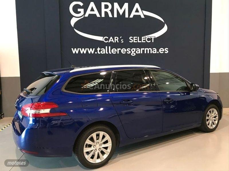 Peugeot 308 SW Style 1.5 BlueHDi 96KW 130CV de 2018 con 54.000 Km por 16.800 EUR. en Caceres