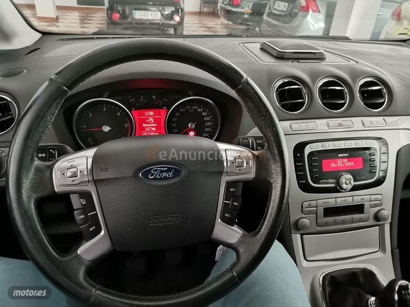 Ford S-Max 2.0 TDCi Trend de 2008 con 150.000 Km por 7.200 EUR. en Sevilla