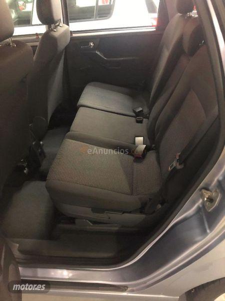 Opel Meriva Enjoy 1.7 CDTi 100 CV de 2007 con 149.000 Km por 3.990 EUR. en Barcelona