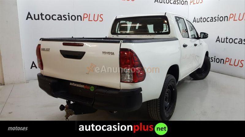 Toyota Hilux 2.4 D4D Cabina Doble GX de 2018 con 160.000 Km por 19.990 EUR. en Cantabria