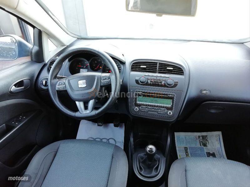 Seat Altea XL 1.6 TDI 105cv EEcomotive Reference de 2012 con 110.000 Km por 4.700 EUR. en Alicante