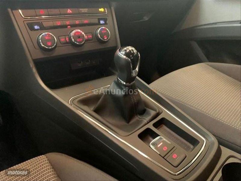 Seat Leon ST 1.6 TDI 85kW 115CV StSp Style de 2017 con 76.144 Km por 14.900 EUR. en Barcelona