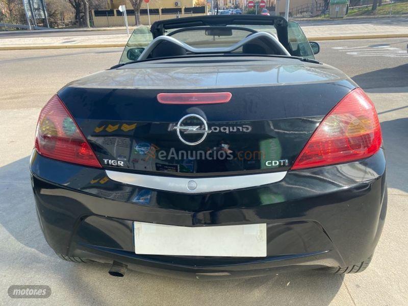 Opel Tigra Sport 1.3 CDTi de 2007 con 121.300 Km por 3.960 EUR. en Toledo