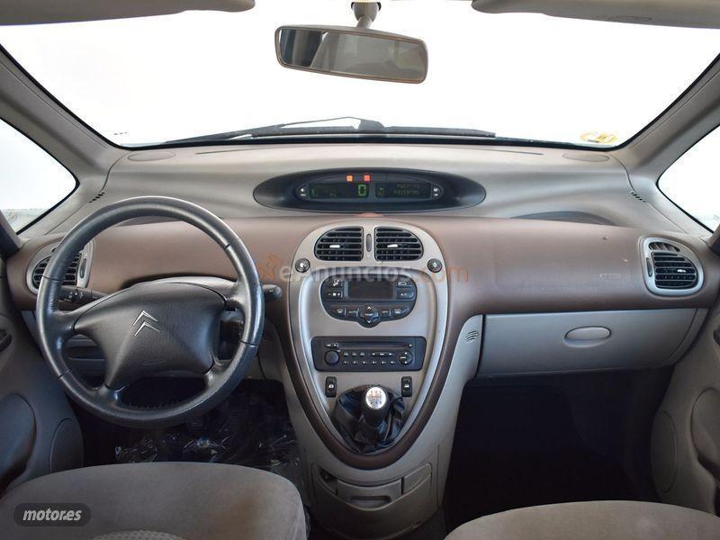 Citroen Xsara Picasso 1.6 SX de 2003 con 244.526 Km por 2.750 EUR. en Salamanca