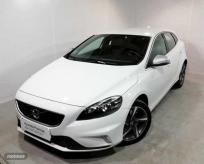 Volvo V 40 V40 D3 R-Design Momentum 150 de 2016 con 92.543 Km por 14.990 EUR. en Madrid