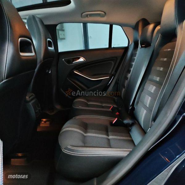Mercedes Clase CLA CLA 200 d Shooting Brake de 2017 con 136.000 Km por 20.800 EUR. en Badajoz