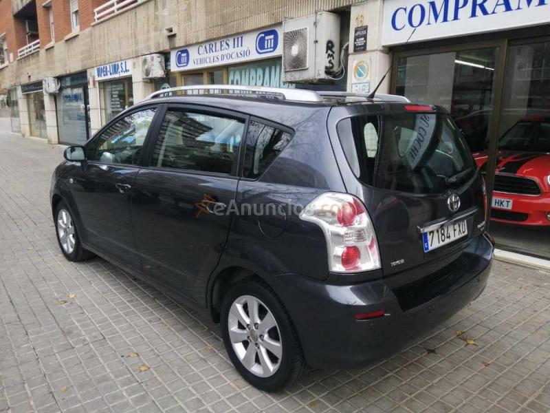 Toyota Corolla Verso 1.8 VVTi Luna 