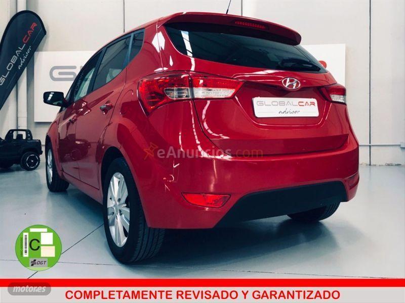 Hyundai iX20 1.6 MPI Tecno de 2015 con 44.000 Km por 12.400 EUR. en Madrid