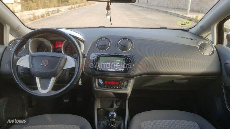 Seat Ibiza ST 1.6 TDI 105cv Style DPF de 2011 con 123.000 Km por 6.500 EUR. en Tarragona